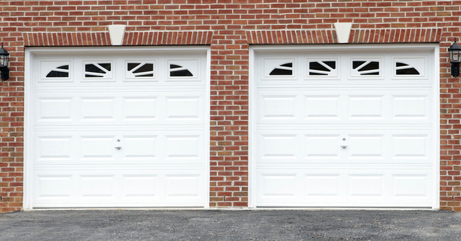 Genie garage door Menomonee Falls Wisconsin